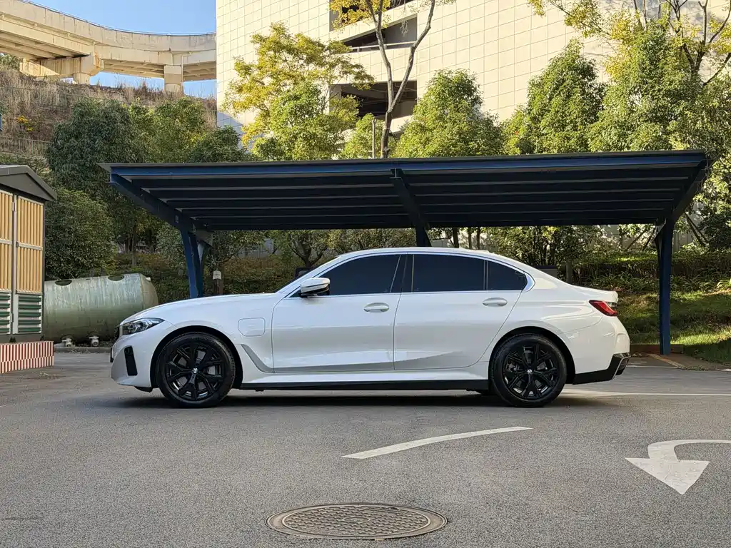 BMW i3 — фото 4