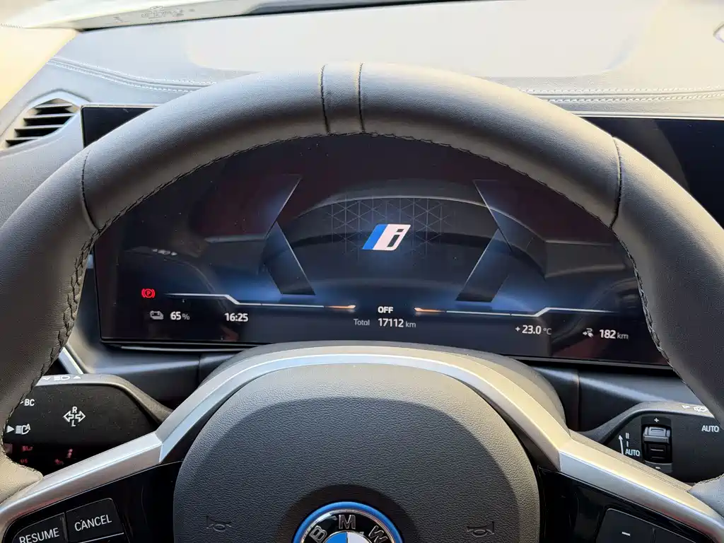 BMW i3 — фото 9
