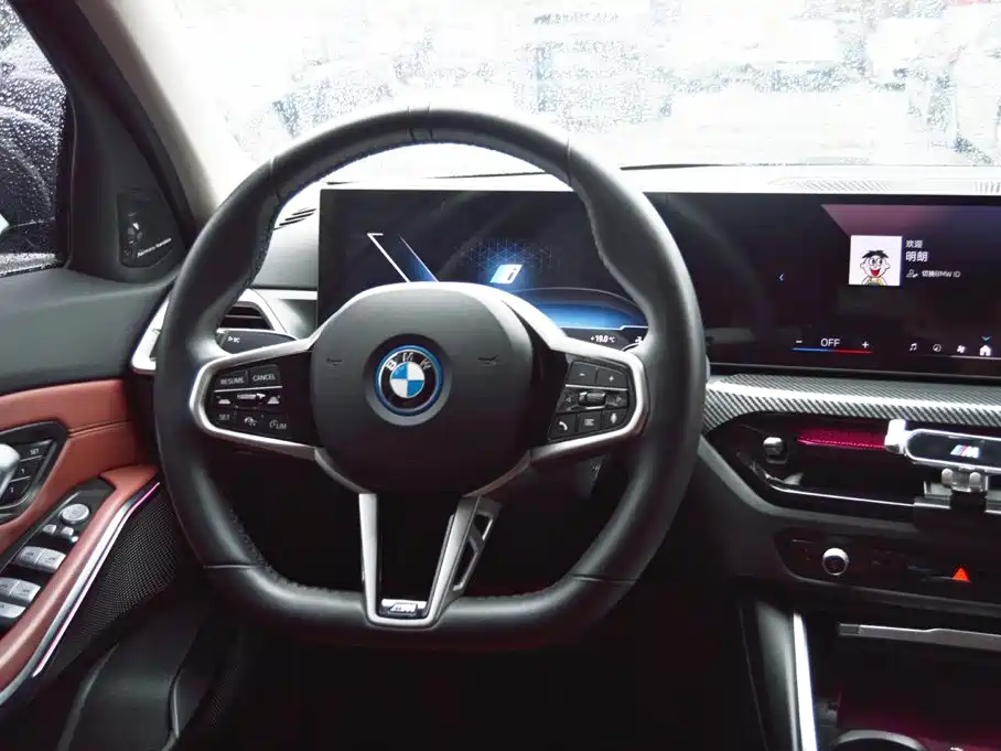 BMW i3 — фото 8