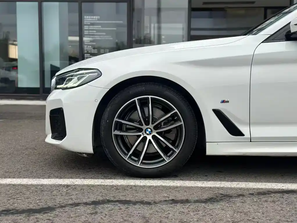 BMW 5 Series (Import) — фото 5