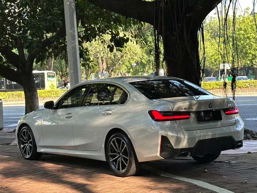 BMW 3 Series — фото 4