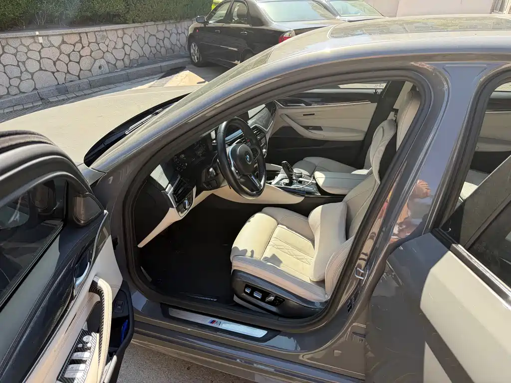 BMW 5 Series (Import) — фото 3