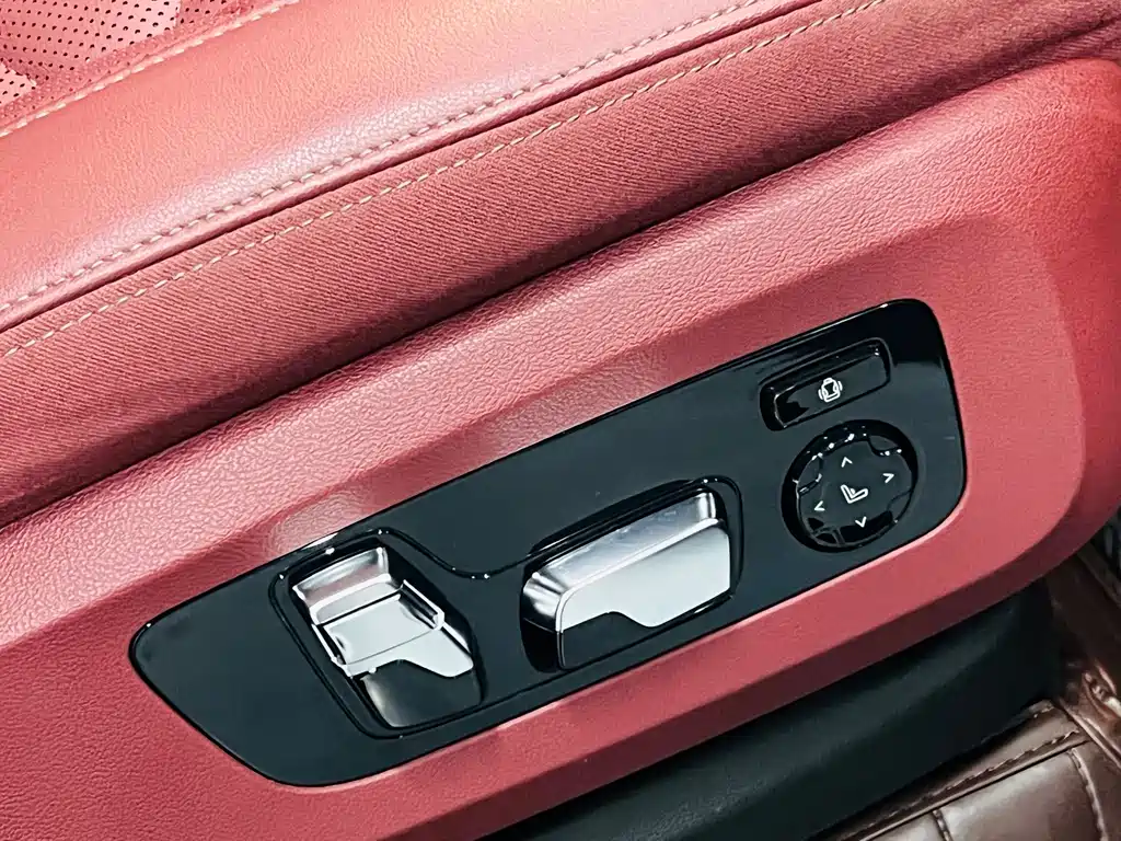 BMW X5 — фото 23