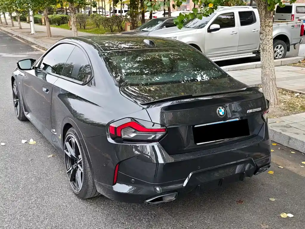 BMW M240i — фото 2