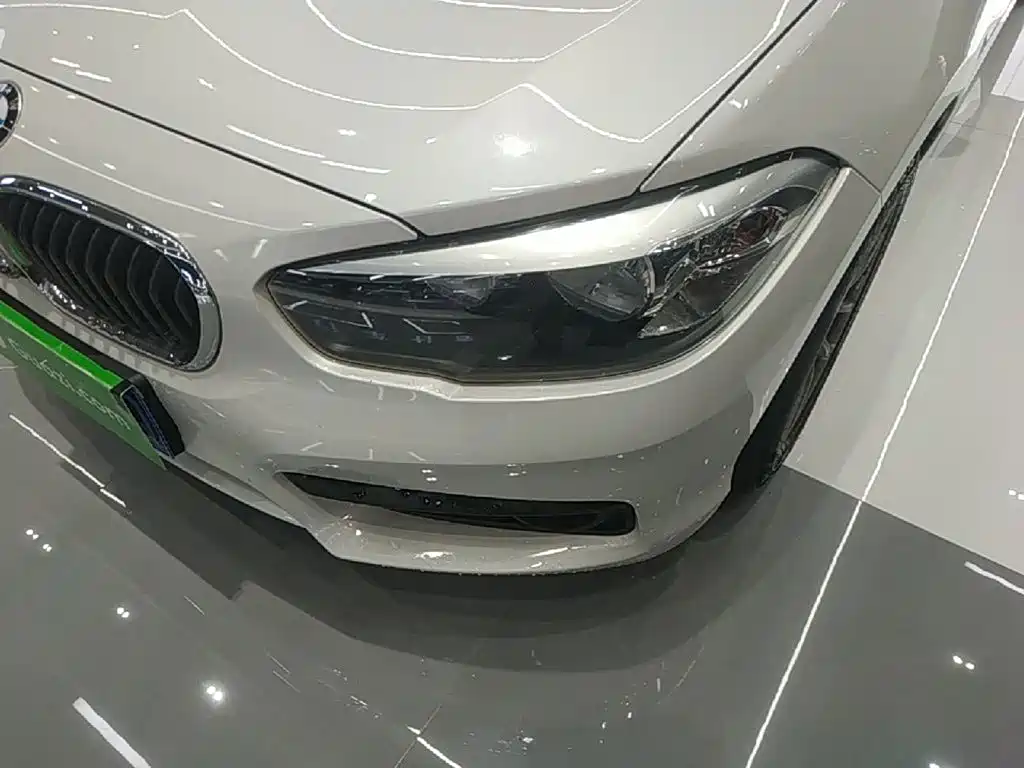 BMW 1 Series (Import) — фото 23