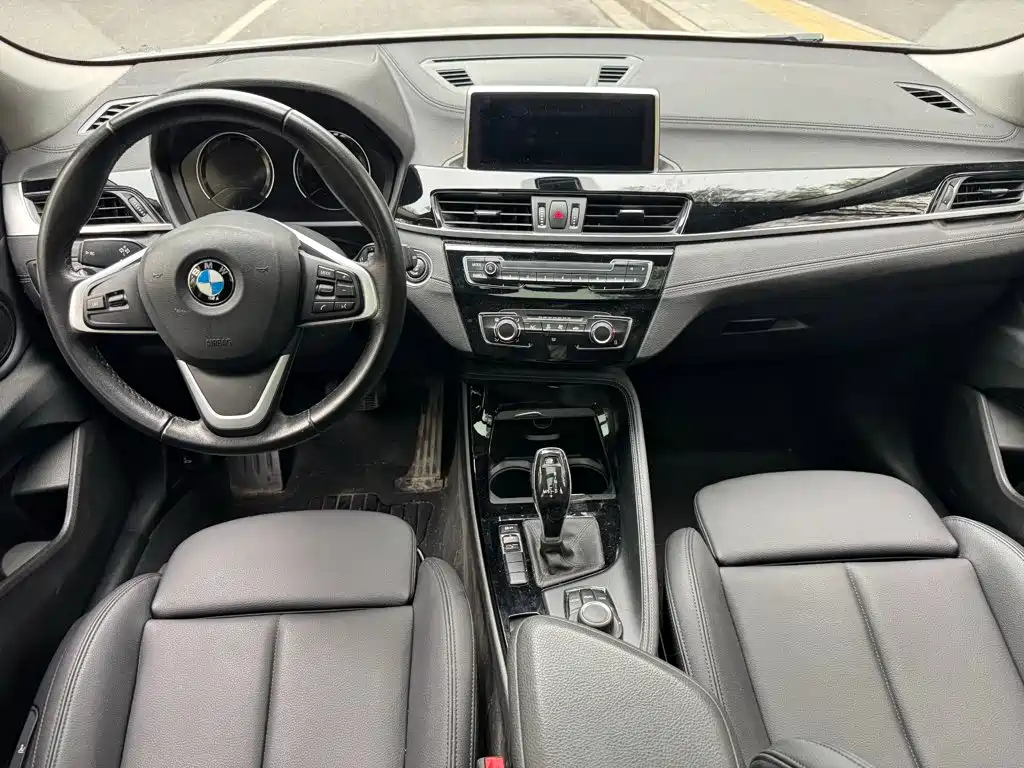 BMW X2 (Import) — фото 9