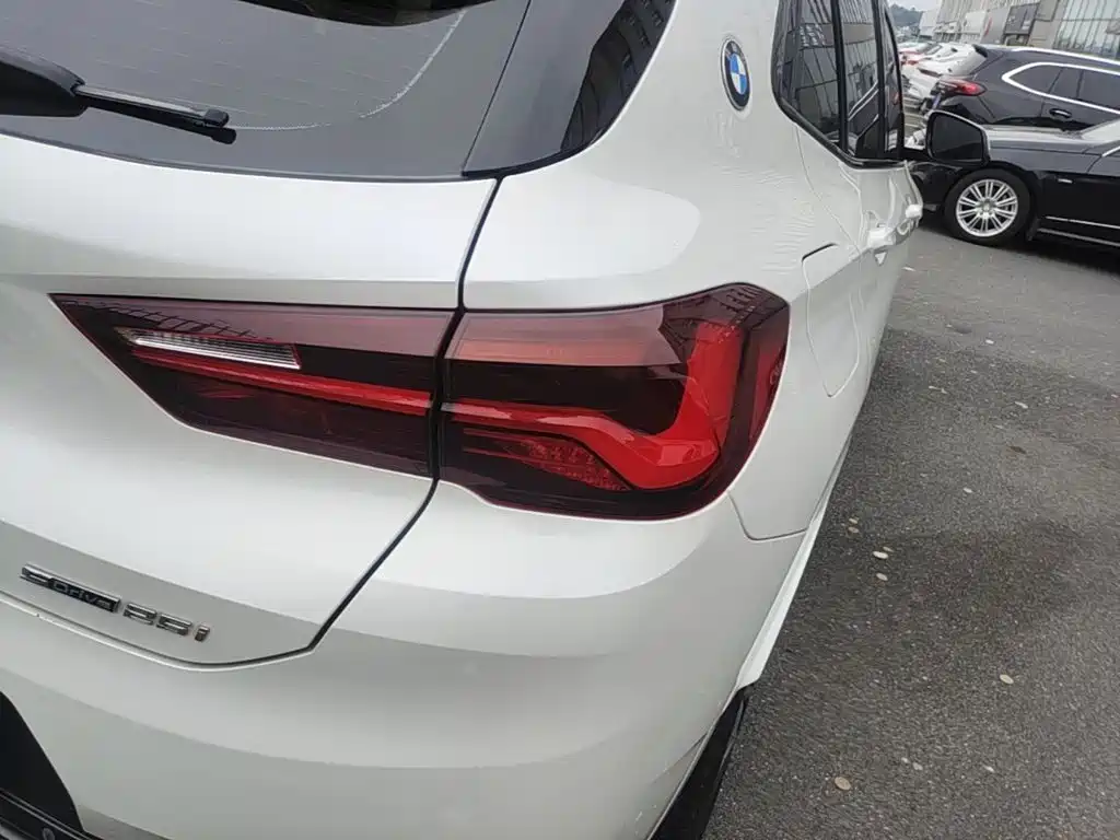 BMW X2 — фото 7