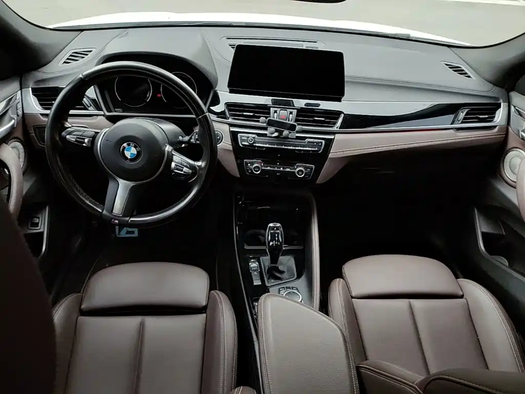 BMW X2 — фото 9
