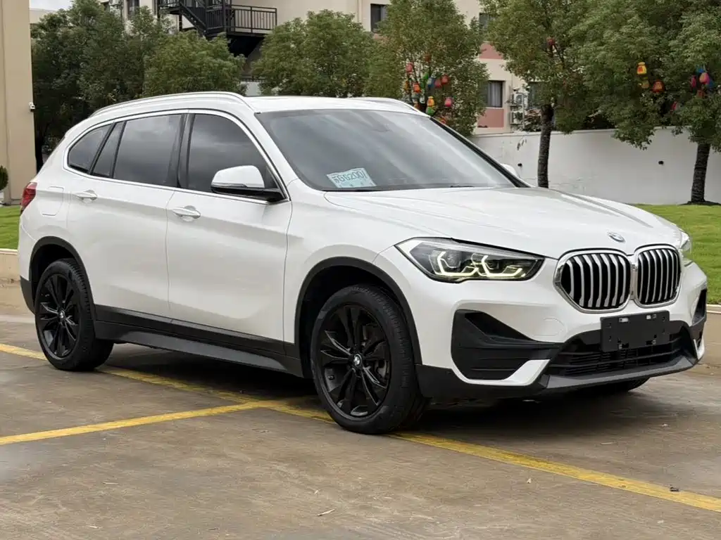 BMW X1 — фото 3