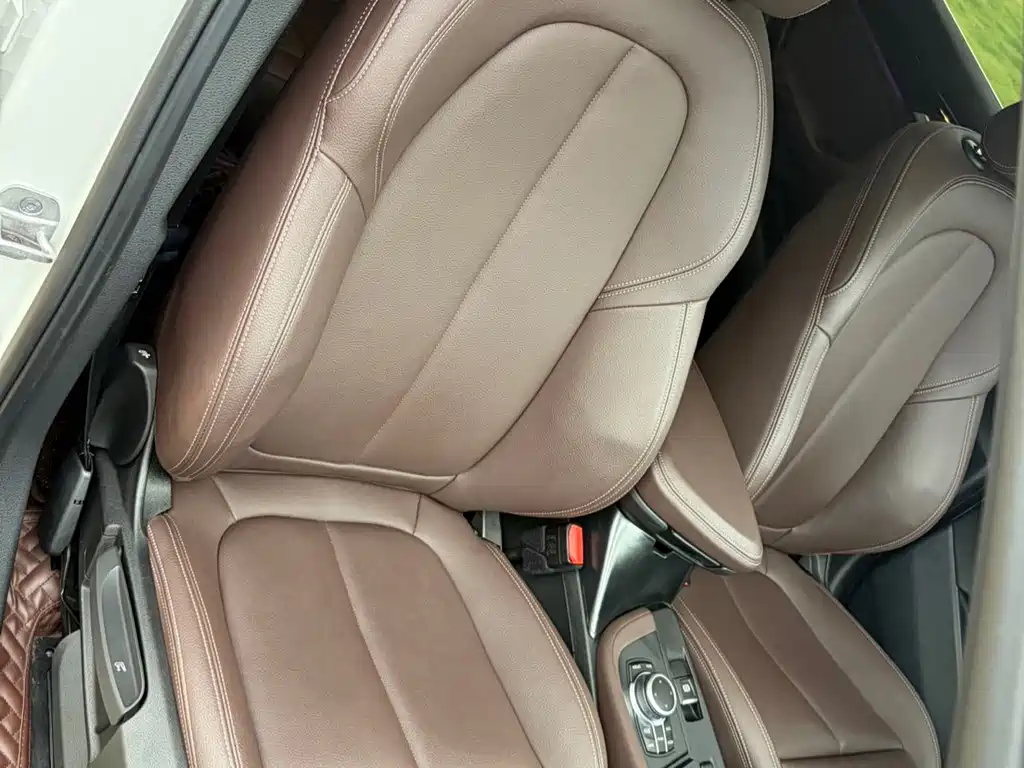 BMW X1 — фото 10