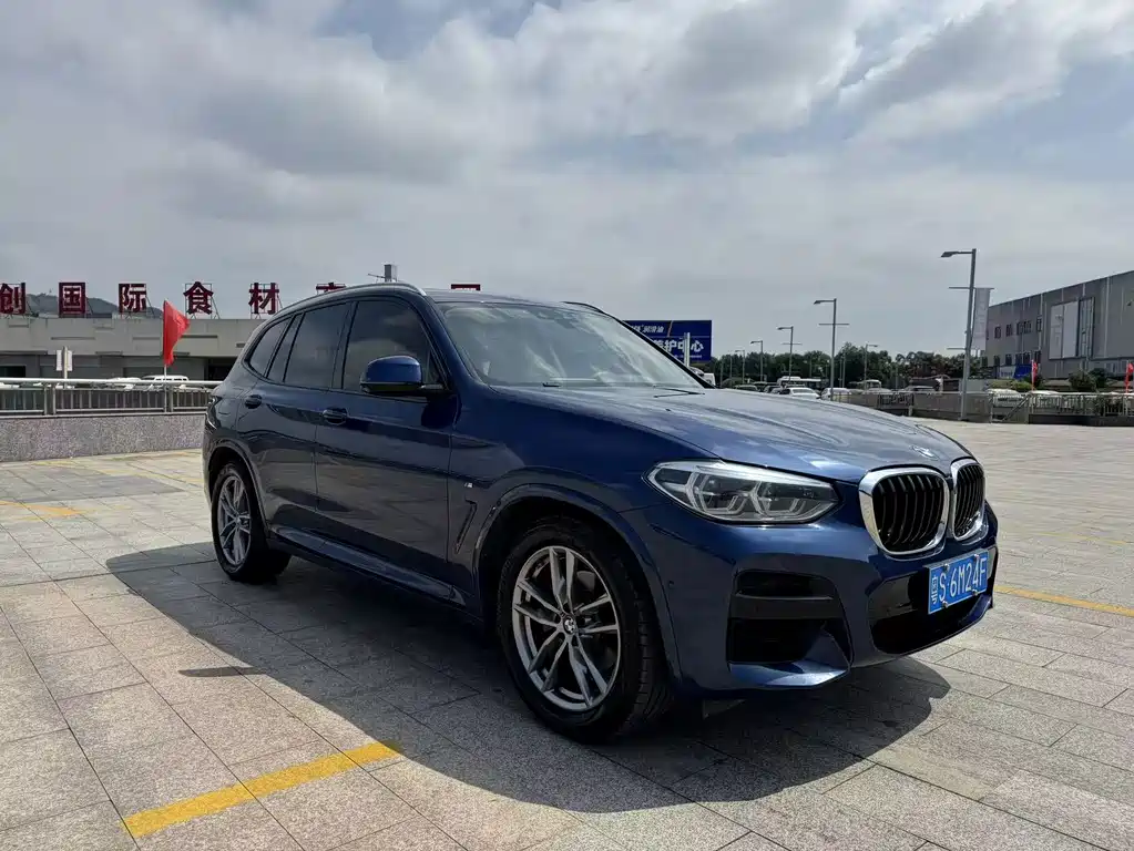 BMW X3 — фото 3