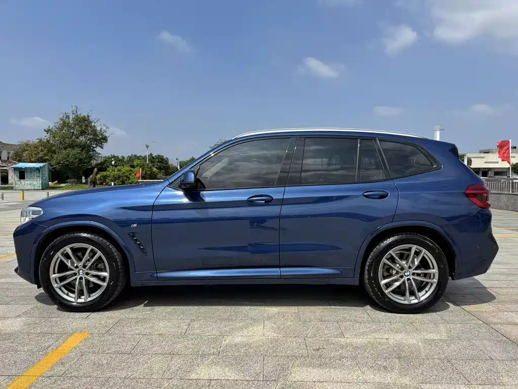 BMW X3 — фото 4