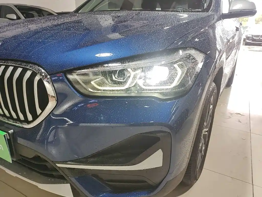 BMW X1 — фото 23