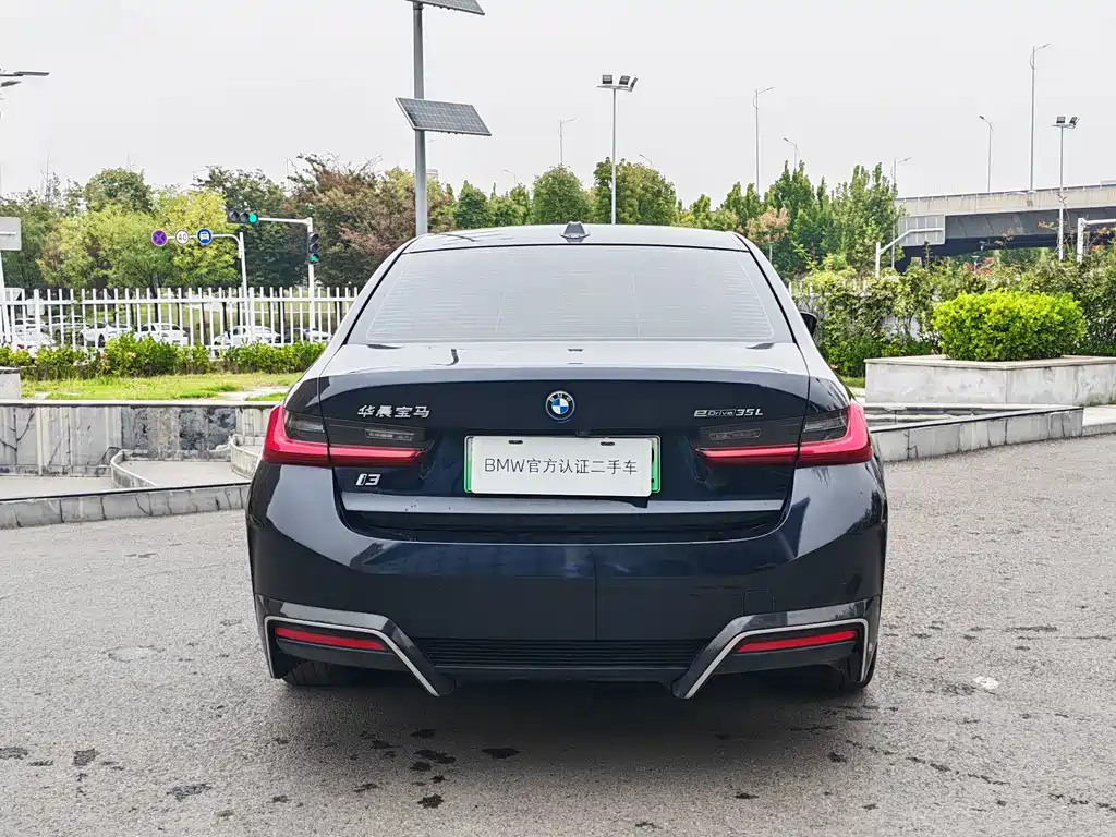 BMW i3 — фото 6