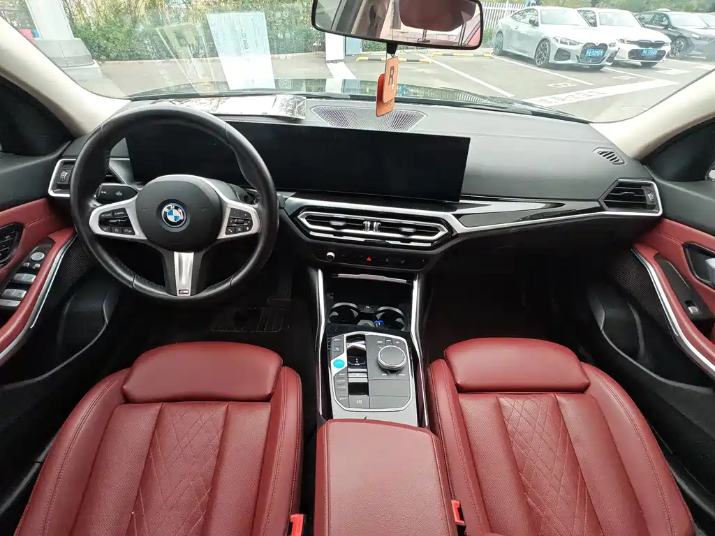 BMW i3 — фото 14