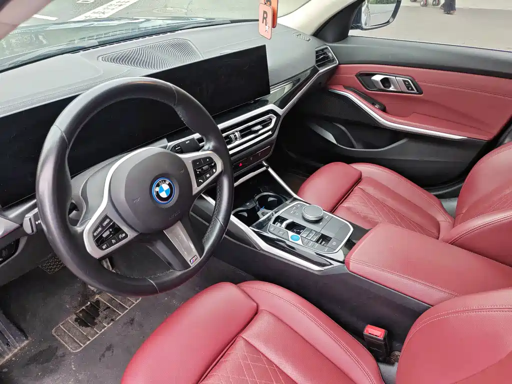 BMW i3 — фото 17