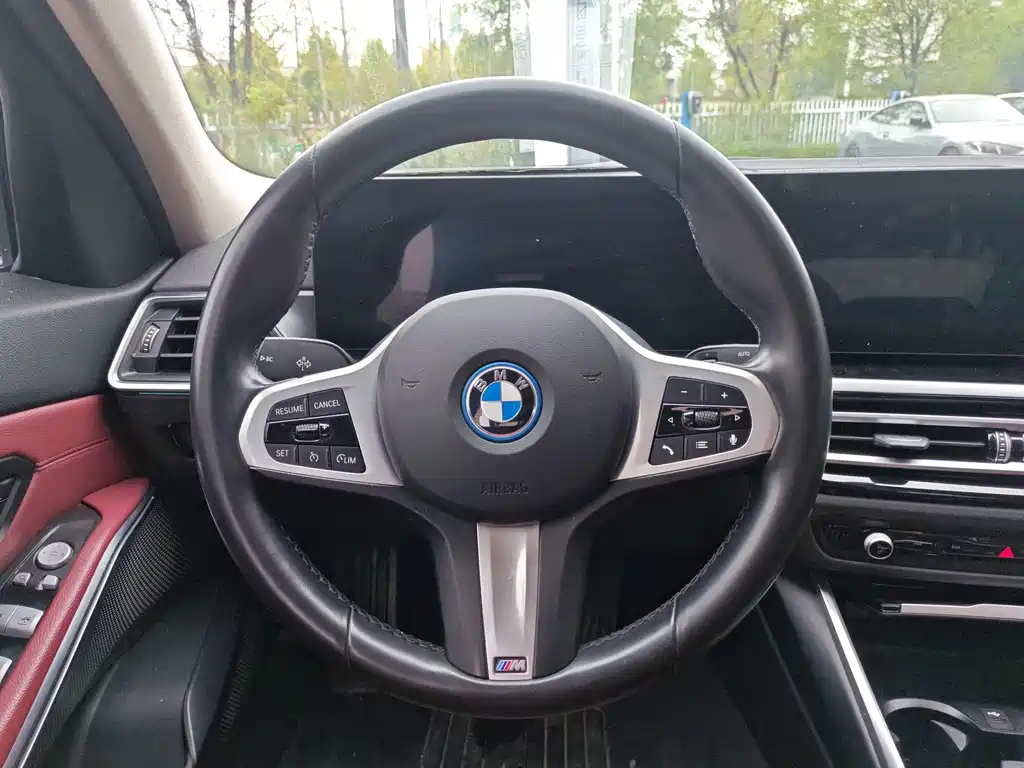 BMW i3 — фото 9