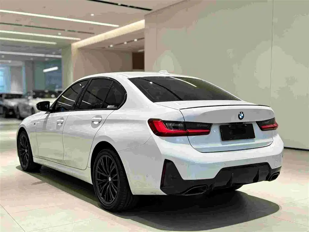 BMW 3 Series — фото 4
