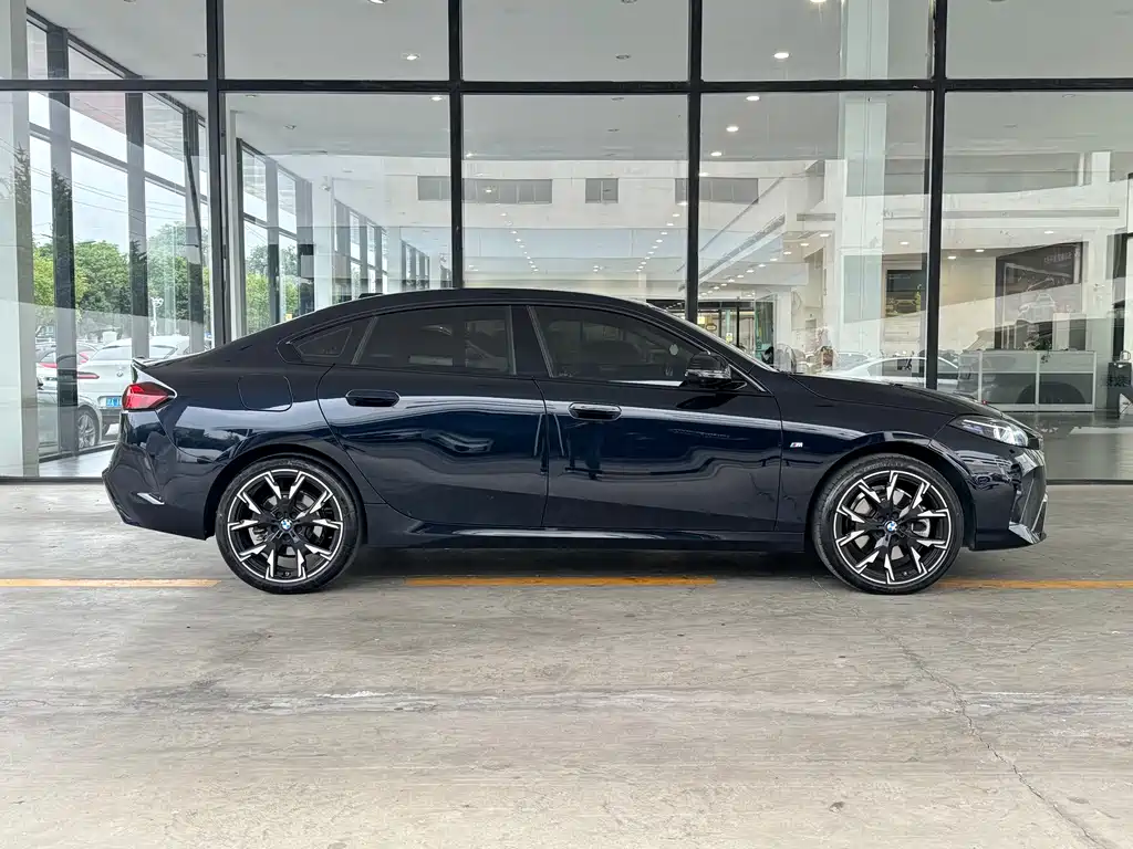 BMW 2 Series — фото 9