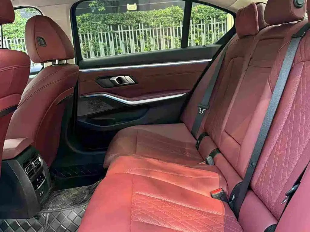 BMW 3 Series — фото 10