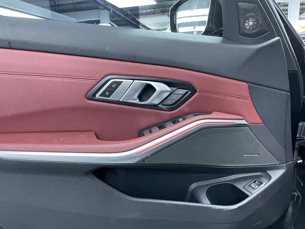 BMW 3 Series — фото 7