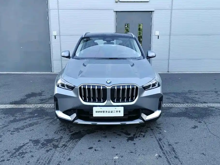 BMW X1 — фото 2