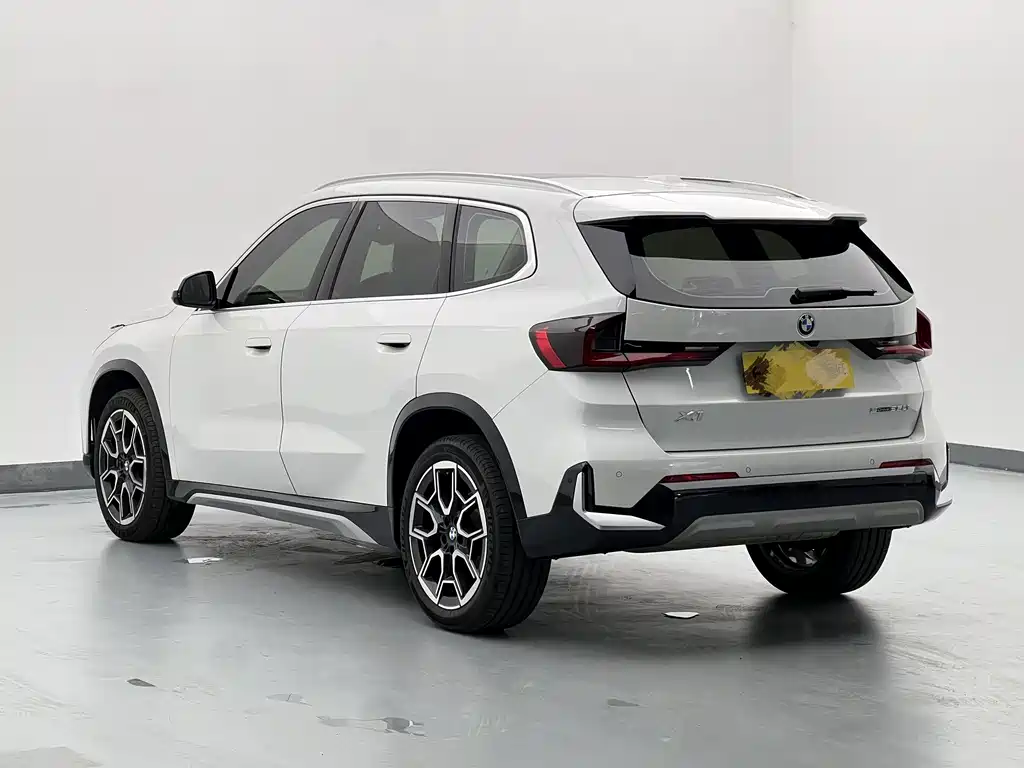 BMW X1 — фото 4