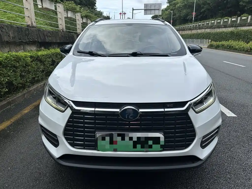 BYD Yuan EV — фото 2