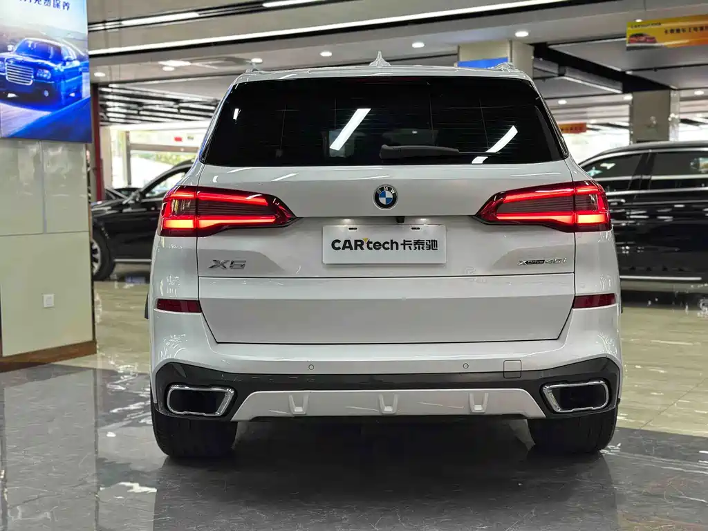 BMW X5 (Import) — фото 5