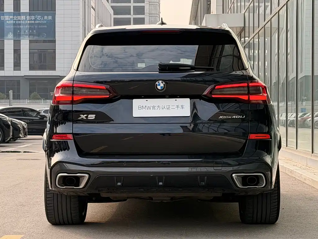 BMW X5 — фото 26