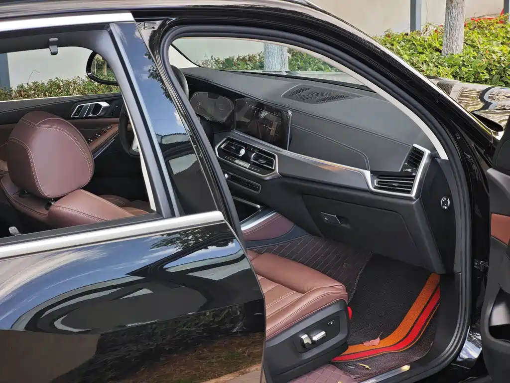 BMW X5 (Import) — фото 17