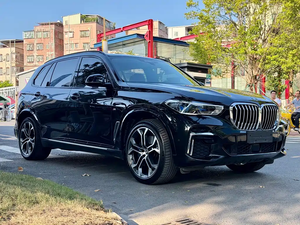 BMW X5 — фото 5