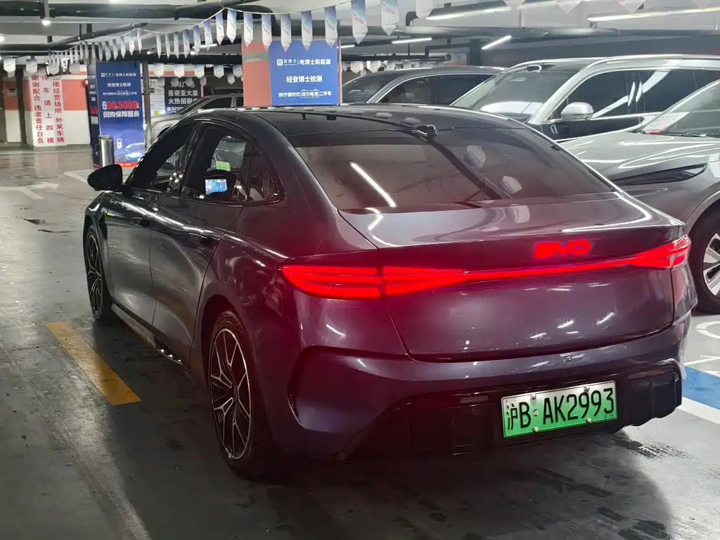 BYD Seal — фото 9