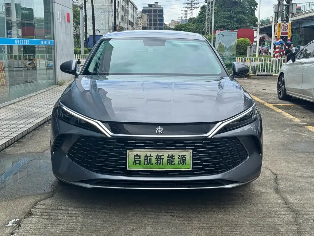 BYD Qin L — фото 2
