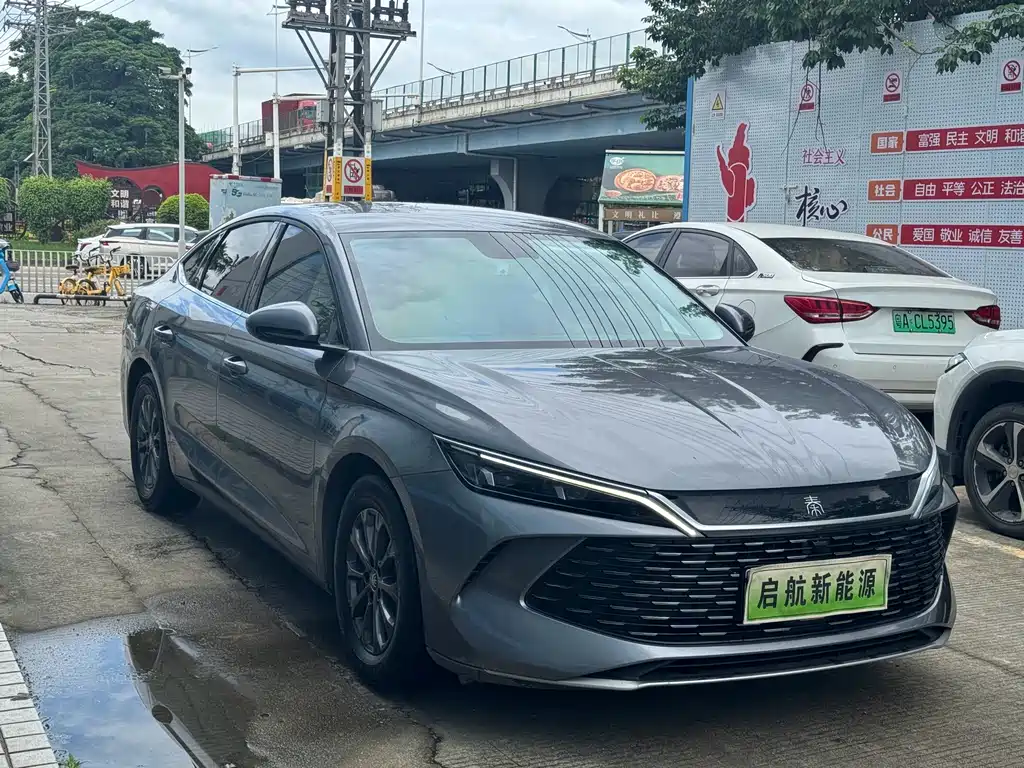 BYD Qin L — фото 3