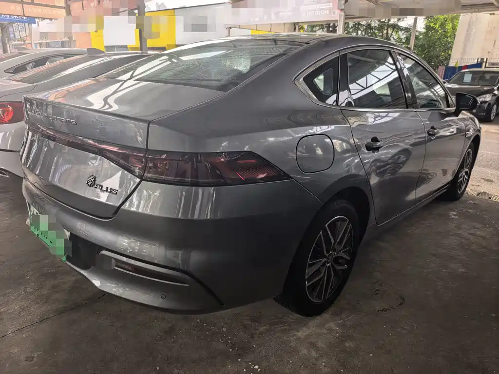 BYD Qin PLUS — фото 9