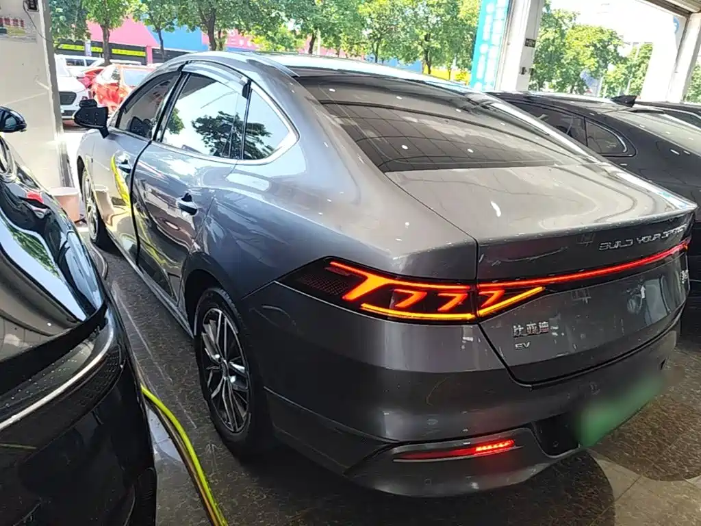 BYD Qin PLUS — фото 4