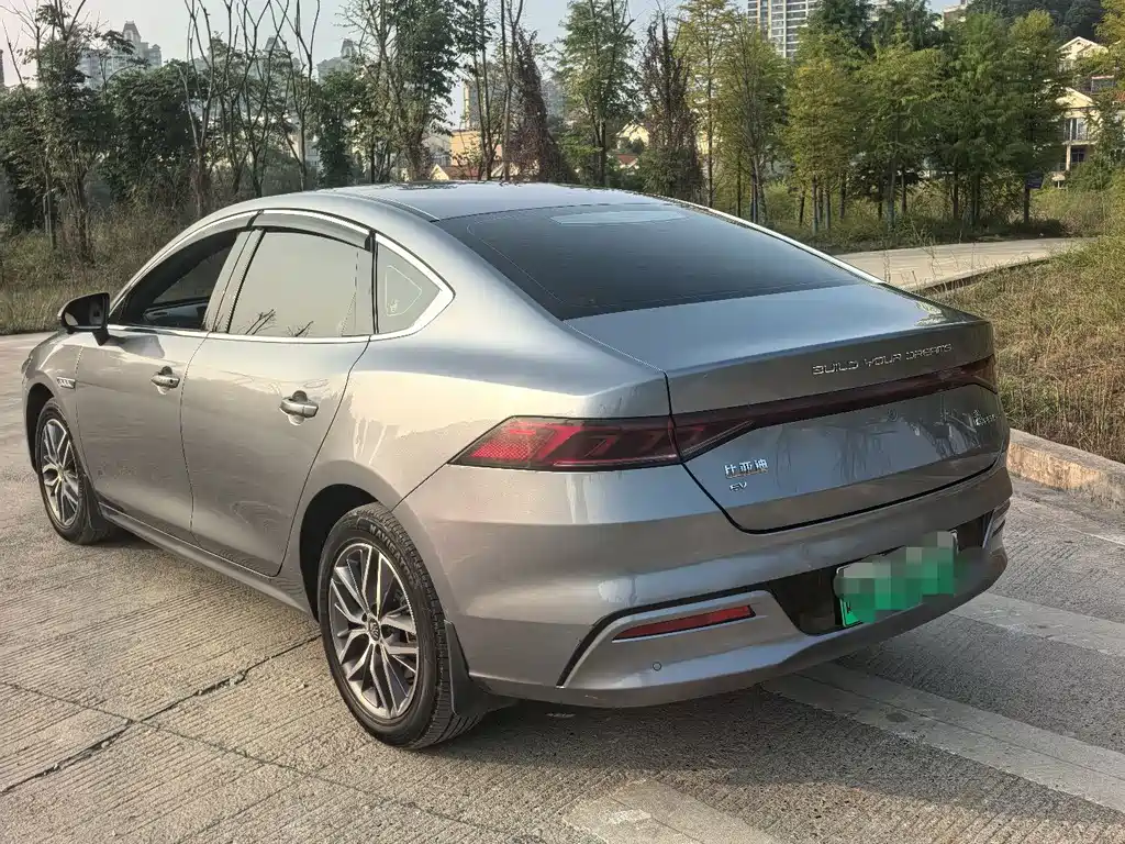 BYD Qin PLUS — фото 13