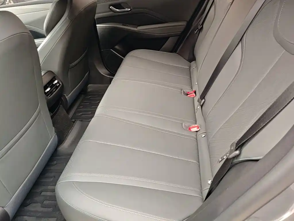 BYD Qin PLUS — фото 17
