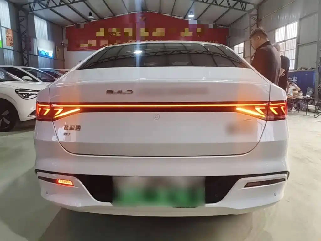 BYD Qin PLUS — фото 5