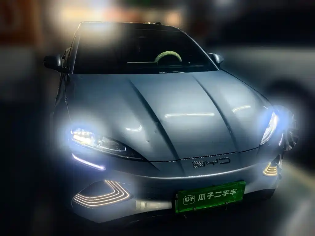 BYD Seal — фото 2