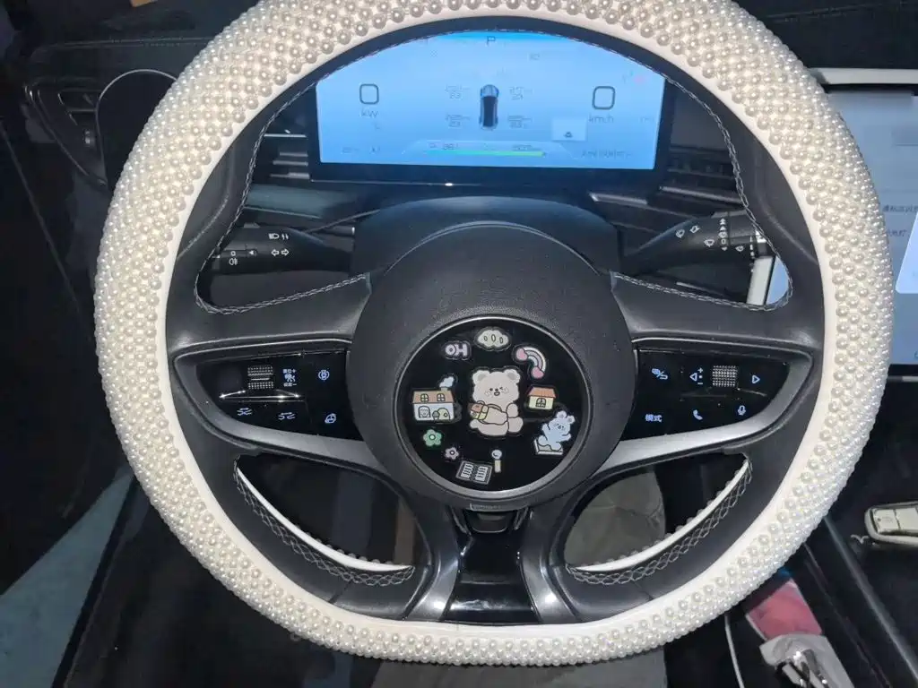 BYD Seal — фото 11