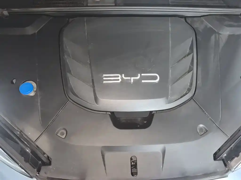 BYD Seal — фото 21