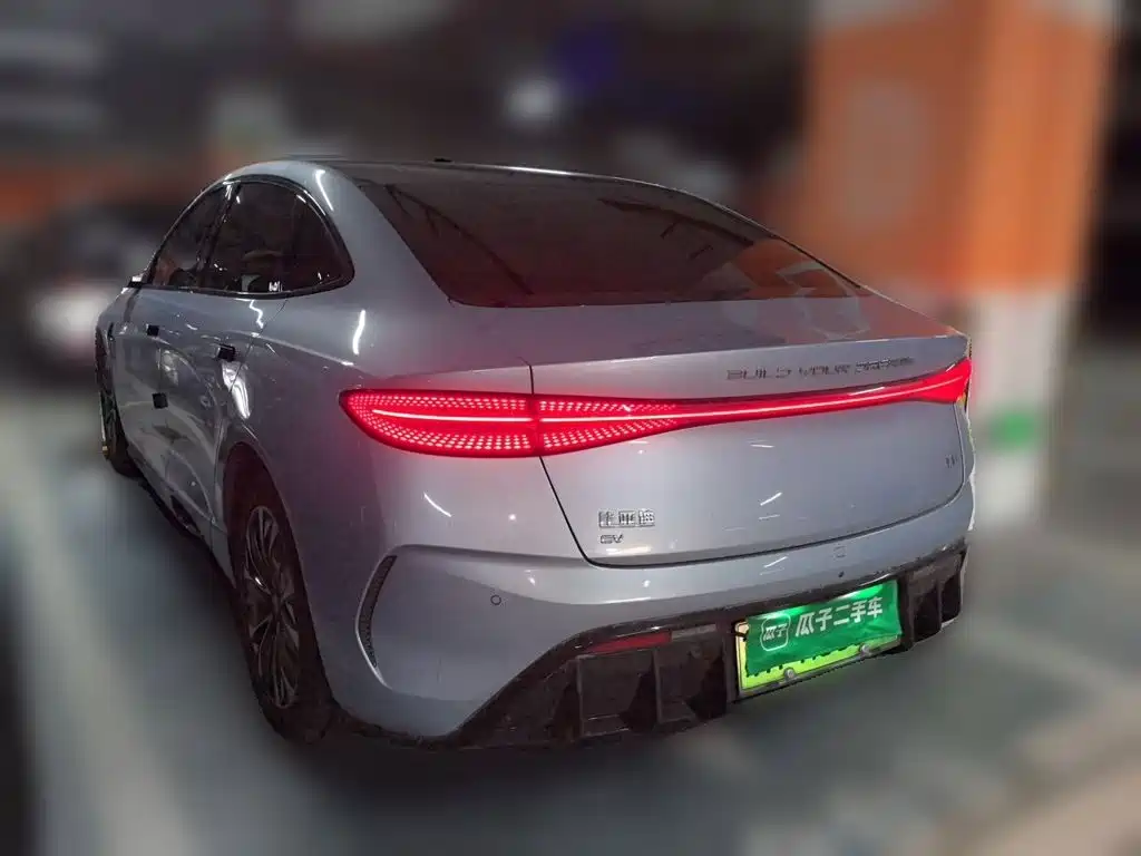 BYD Seal — фото 4