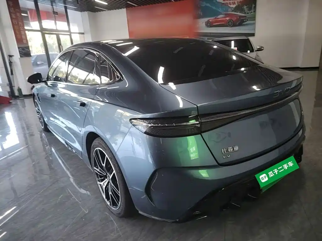 BYD Seal — фото 4