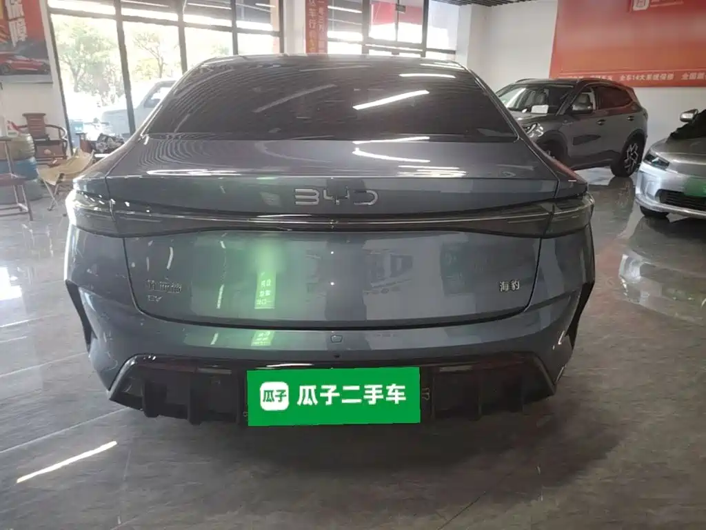 BYD Seal — фото 5