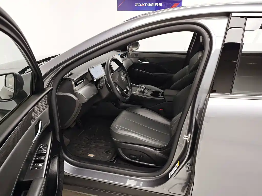 BYD Qin PLUS — фото 15