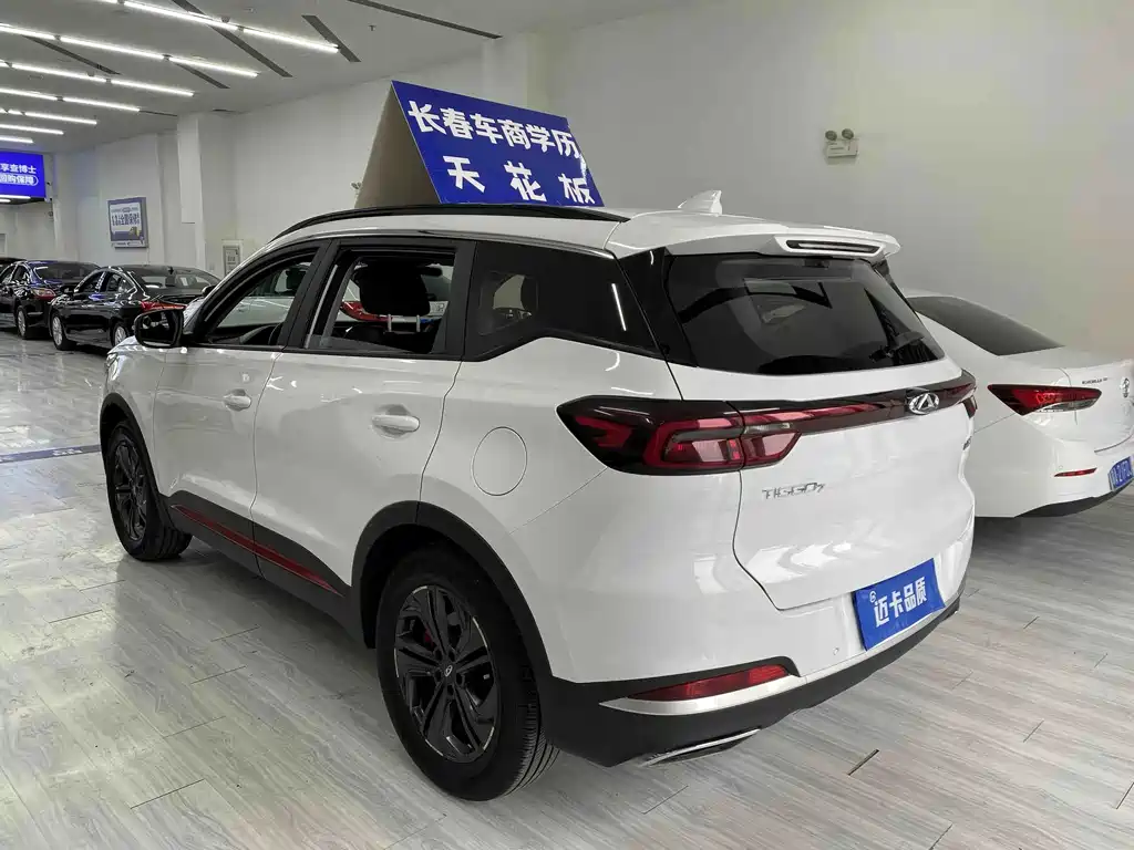 Chery Tiggo 7 — фото 6