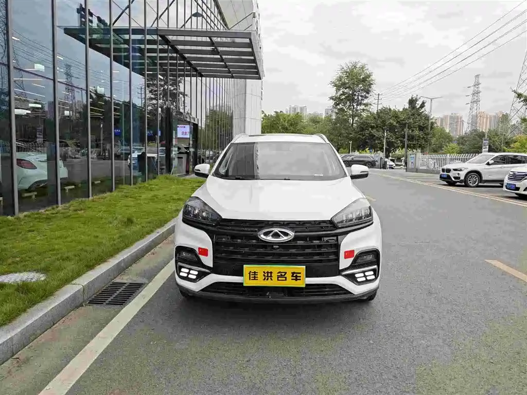 Chery Tiggo 8 — фото 2