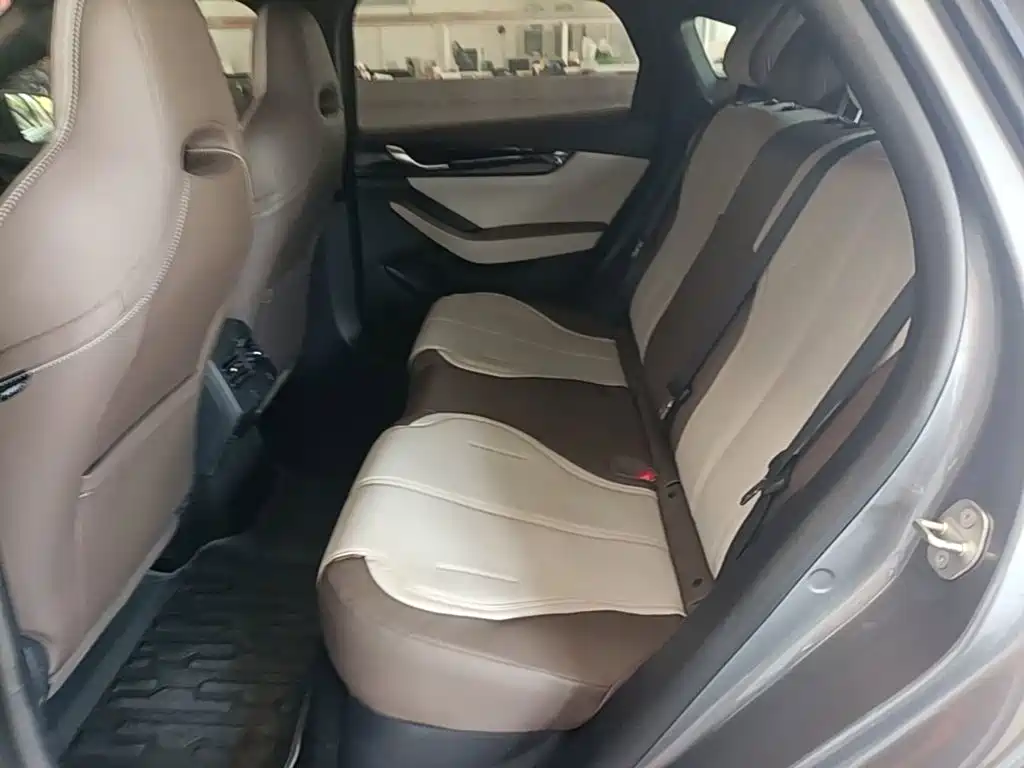 BYD Qin PLUS — фото 17